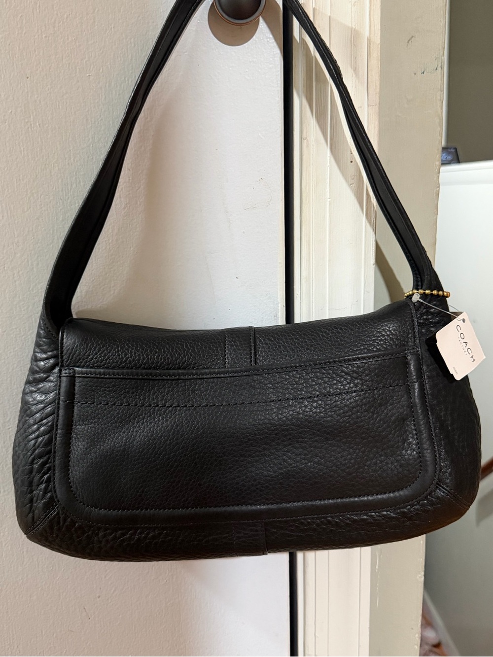 Authentic Coach Ergo Pebbled Leather Flap Shoulder Bag (Style #11614 dust bag in - Picture 4 of 16